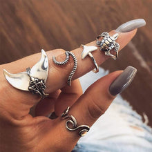 Load image into Gallery viewer, save_the_ocean_jewelry_jewellry_australia_uk_canada_helping_save_sea_life_animals_help_oceans_creatures_sea_turtles_sharks_whales_turtle_tracker_bracelet_dolphin_dolphins_whale_shark_wave_ring_anklets_bracelets_necklace_earrings_anklets,choker_rings_tshirt_caps_apparel_seashell_shell_charity_conservation_beach_life_helping_seas_oceans_planet_coral_reefs_wildlife