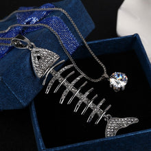 Load image into Gallery viewer, save_the_ocean_jewelry_jewellry_australia_uk_canada_helping_save_sea_life_animals_help_oceans_creatures_sea_turtles_sharks_whales_turtle_tracker_bracelet_dolphin_dolphins_whale_shark_wave_ring_anklets_bracelets_necklace_earrings_anklets,choker_rings_tshirt_caps_apparel_seashell_shell_charity_conservation_beach_life_helping_seas_oceans_planet_coral_reefs_wildlife